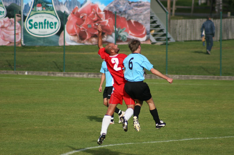 gal/08. Spieltag- SV Reischach-Rasen/2006-10-24 - SVR gg. Rasen-Antholz 082.jpg